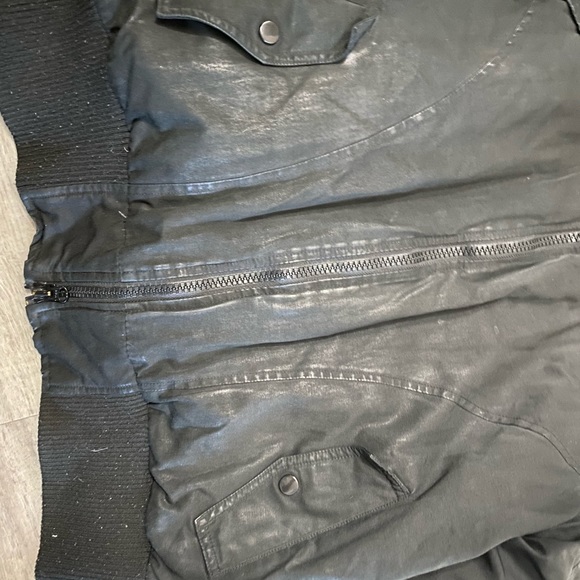 Men's winter jacket size L - Picture 8 of 8